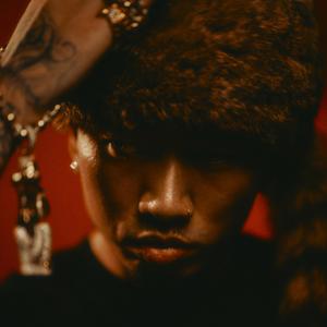 人妖高难度自己口自己
