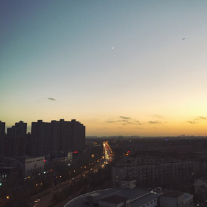 日韩日韩女性交做爱视频免费看
